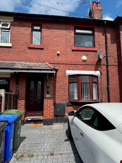 2 Bedroom Terraced House To Rent In Inverness Road, SK16