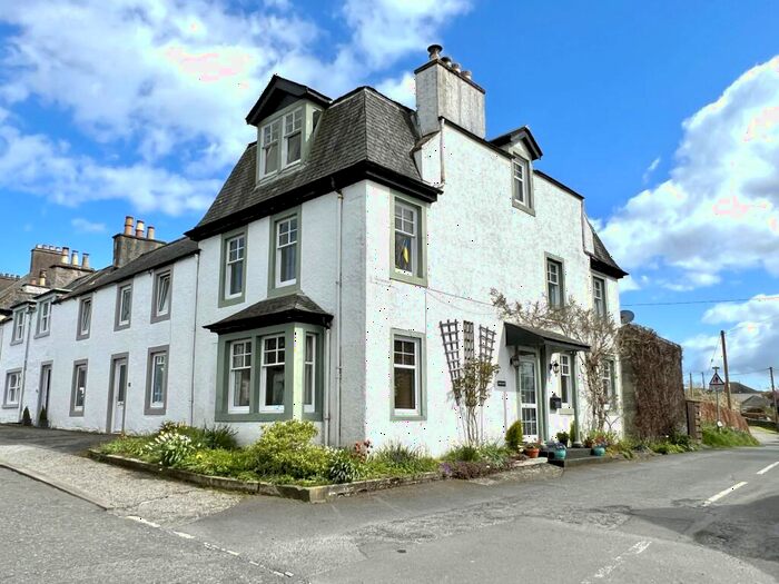 4 Bedroom End Of Terrace House For Sale In Craig Rotchell, Throughgate, Dalry, DG7