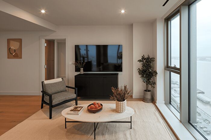 2 Bedroom Penthouse To Rent In William Jessop Way, Liverpool, Merseyside, L3