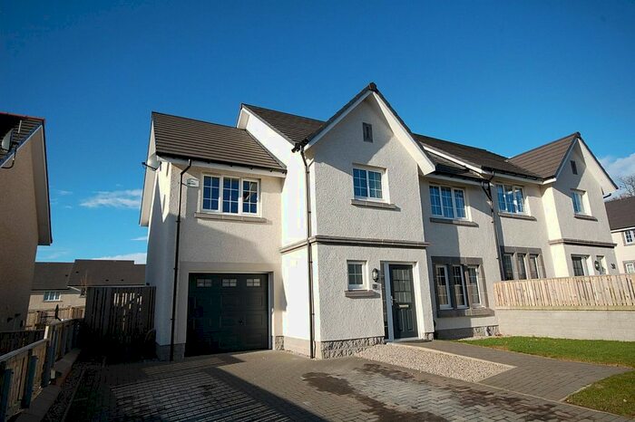4 Bedroom Semi-Detached House To Rent In West Craigbank Crescent, Cults, Aberdeen AB15