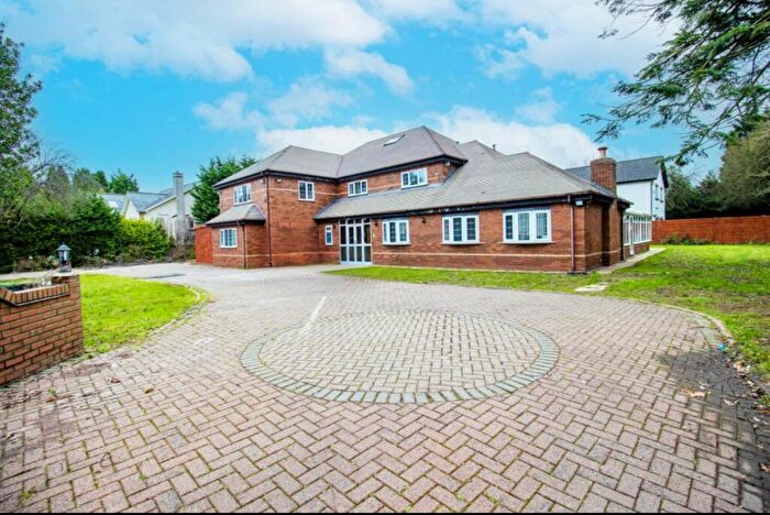 8 Bedroom Detached House For Sale In Hasty Lane, Altrincham, WA15