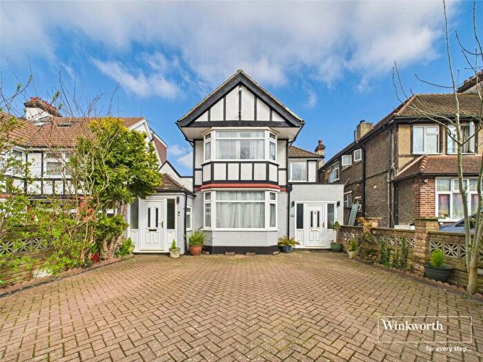 6 Bedroom Semi-Detached House For Sale In Ealing Road, Wembley, Middlesex, HA0