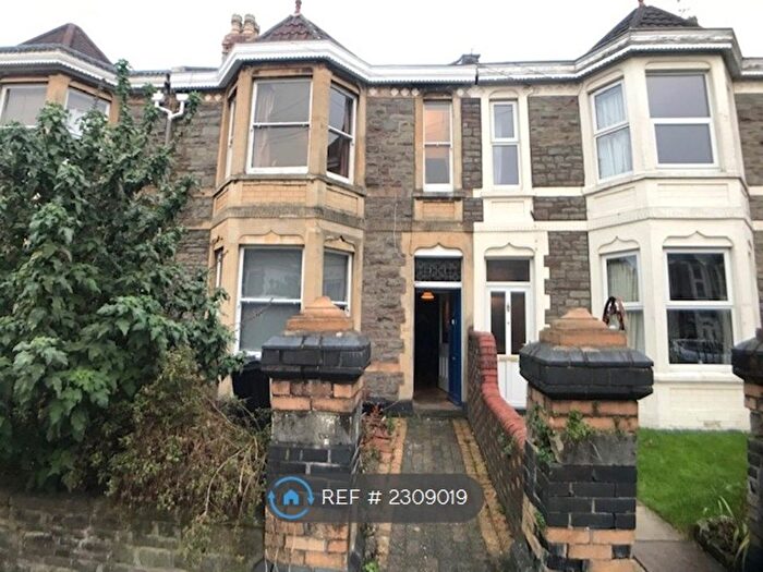 6 Bedroom Terraced House To Rent In Nevil Road, Bristol, BS7