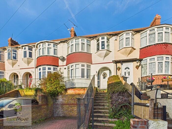 3 Bedroom Terraced House For Sale In Jersey Road, Strood, Rochester, ME2