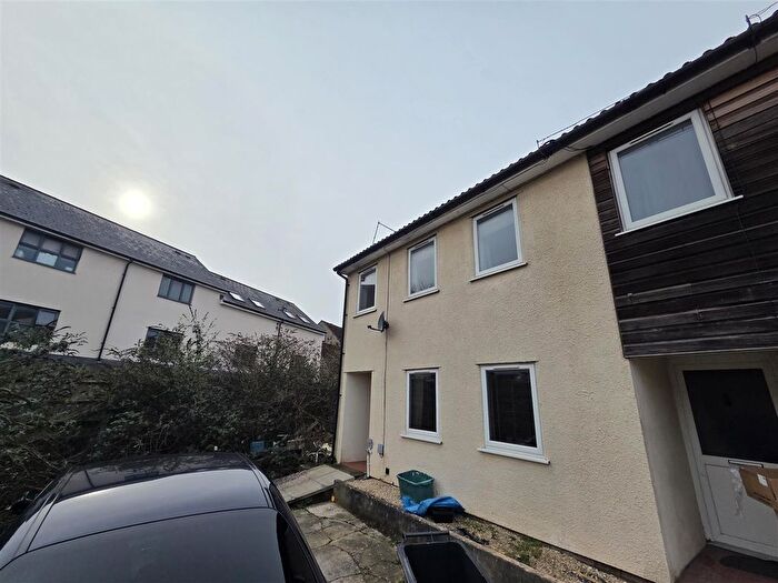 2 Bedroom End Terrace House To Rent In Manor House Lane, Bristol, BS14