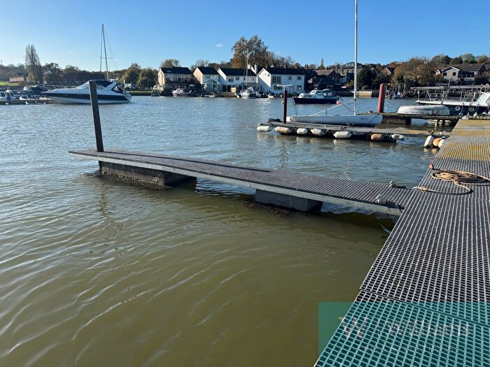 4 Bedroom Detached House For Sale In Barge Lane, Wootton Bridge, PO33