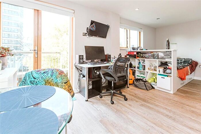 Studio To Rent In St Stephen's House, Colston Avenue, Bristol, BS1