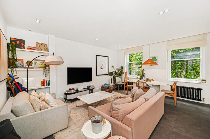 2 Bedroom Flat To Rent In Brondesbury Road, London, NW6