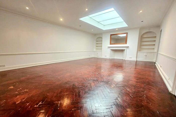 1 Bedroom Apartment To Rent In Dorset Square, Marylebone, London, NW1