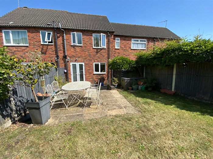 2 Bedroom Mews For Sale In Hattons Court, Melbourne, Derby, DE73