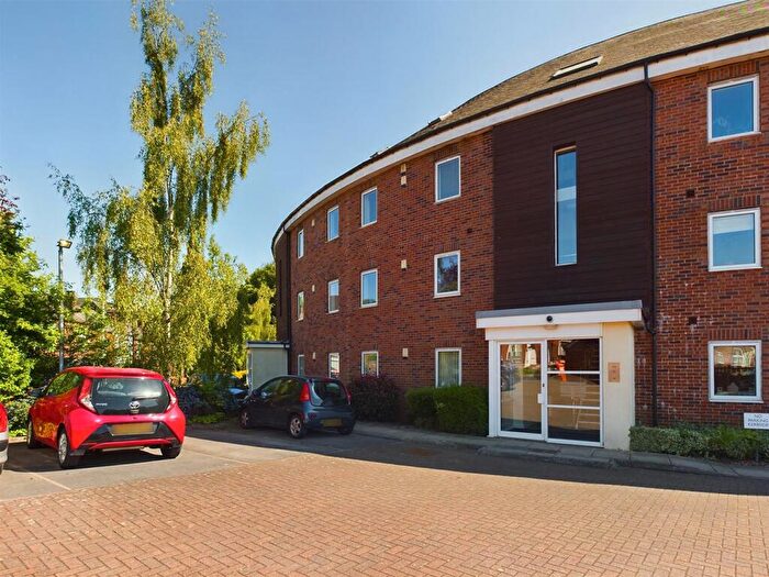2 Bedroom Apartment To Rent In The Dale, Sheffield, S8
