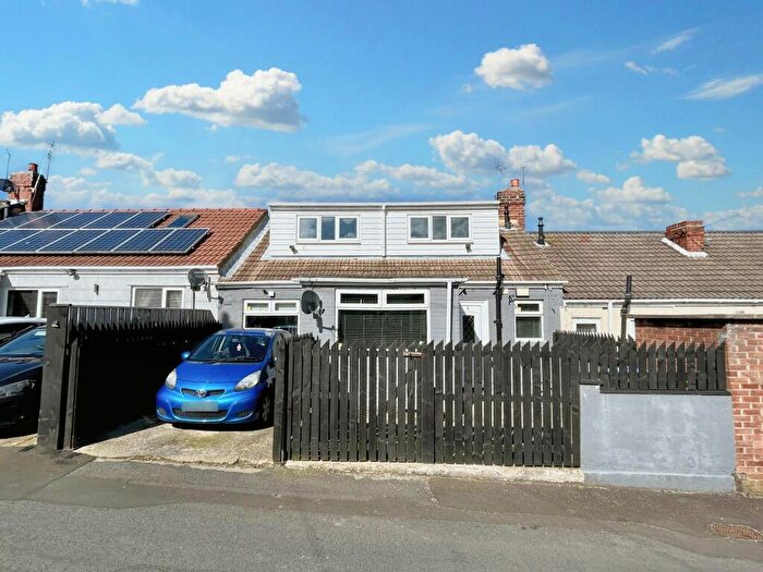 2 Bedroom Bungalow For Sale In Rosetown Avenue, Horden, Peterlee, Durham, SR8