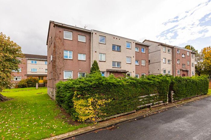 2 Bedroom Flat For Sale In F Forrester Park Green, Edinburgh, EH12