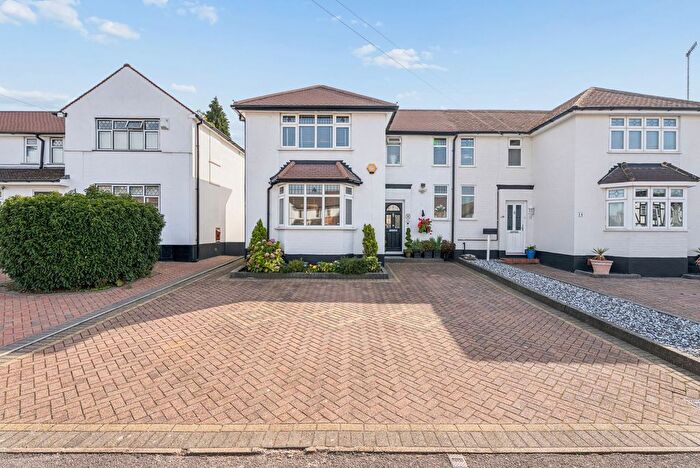 3 Bedroom Semi-Detached House For Sale In Mill Way, Bushey, WD23