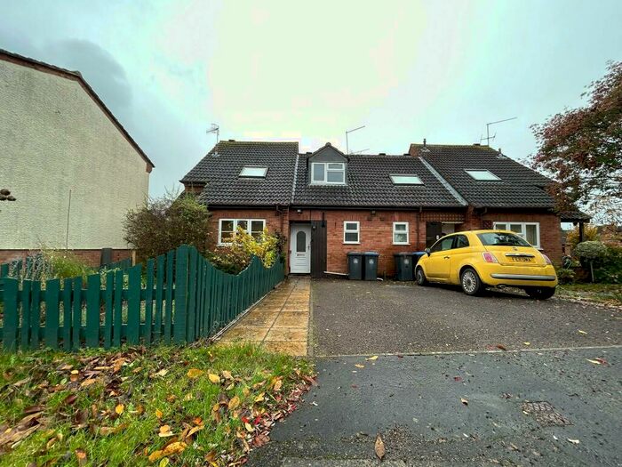 1 Bedroom House To Rent In Pampas Close, Stratford-upon-Avon, CV37