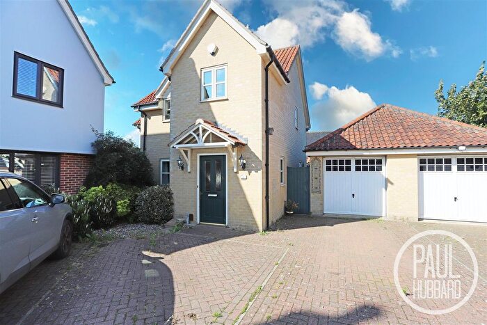 5 Bedroom Detached House For Sale In Chalmers Green, Carlton Colville, NR33