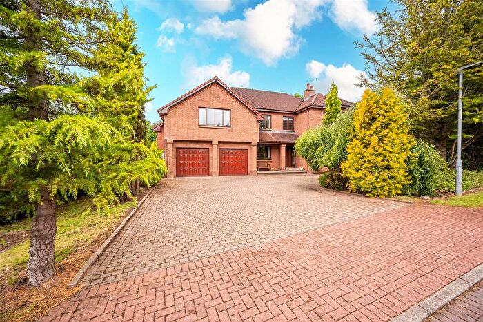 6 Bedroom Detached House For Sale In Vardon Lea, Motherwell, ML1