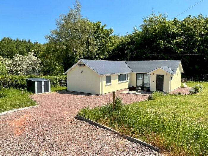 2 Bedroom Detached Bungalow For Sale In Royal Oak Road, The Pludds, Ruardean, GL17