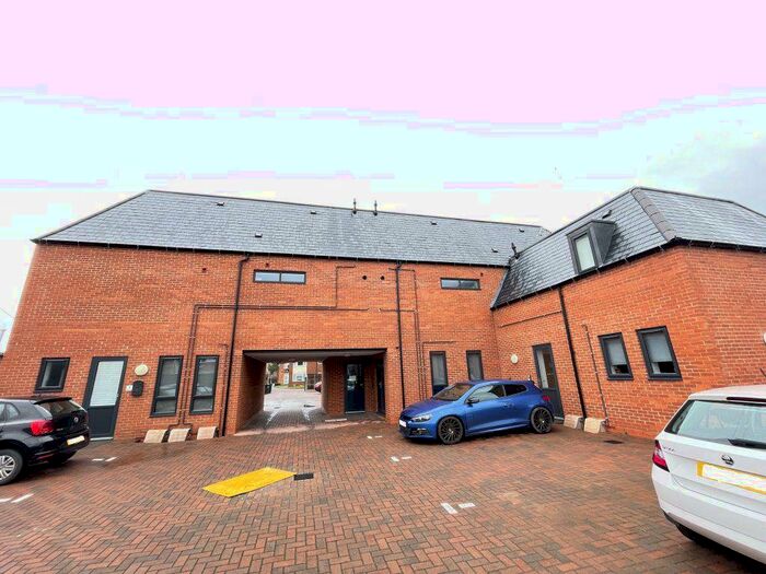 1 Bedroom Apartment To Rent In Carillon Court, Loughborough, LE11