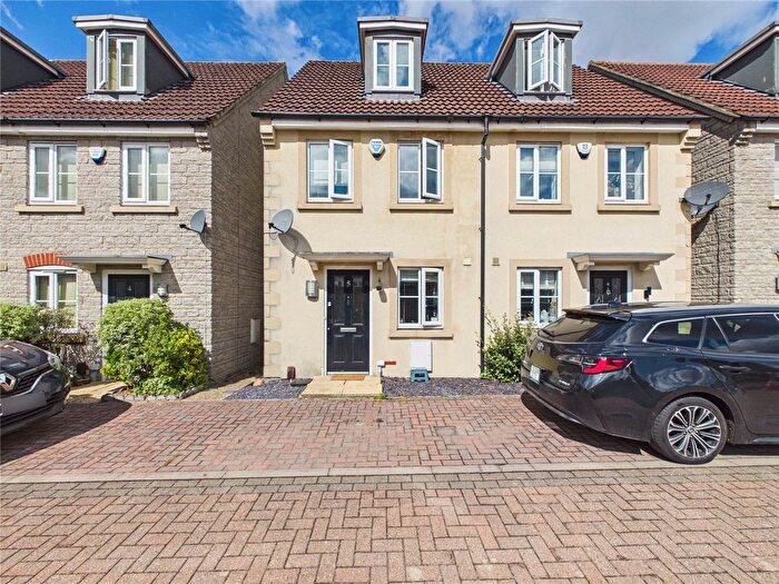 3 Bedroom Semi-Detached House For Sale In Station Court, Kingswood, Bristol, BS15