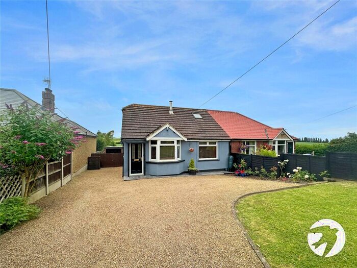 3 Bedroom Bungalow For Sale In Wrens Road, Borden, Sittingbourne, Kent, ME9
