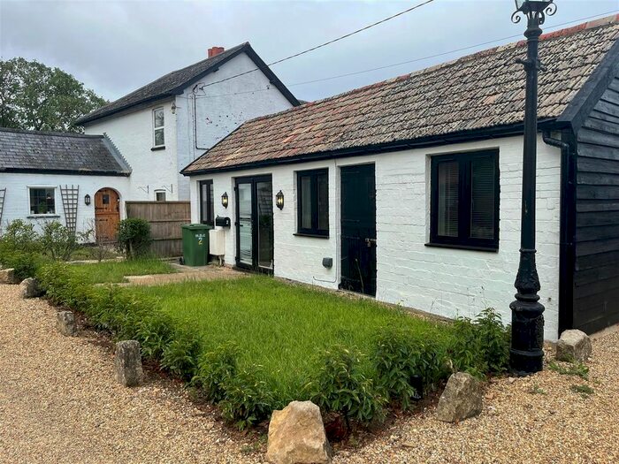 2 Bedroom Country House To Rent In Bencroft Lane, Warboys, Huntingdon, PE28