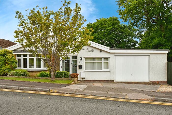 4 Bedroom Detached Bungalow For Sale In Ridgewood Gardens, Neath, SA11