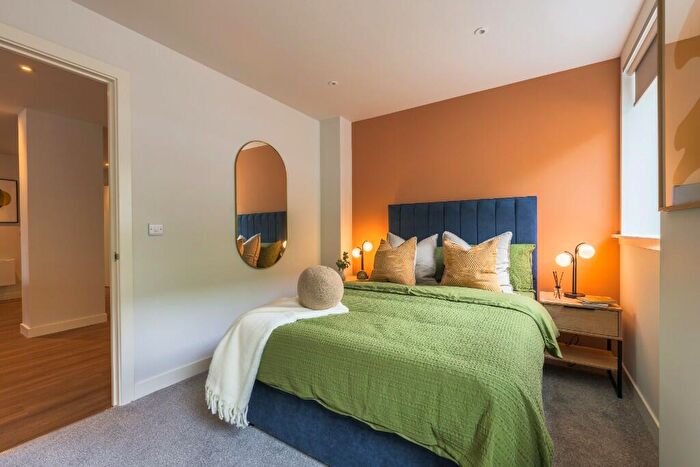 1 Bedroom Apartment To Rent In St Vincent Street, Glasgow, G3