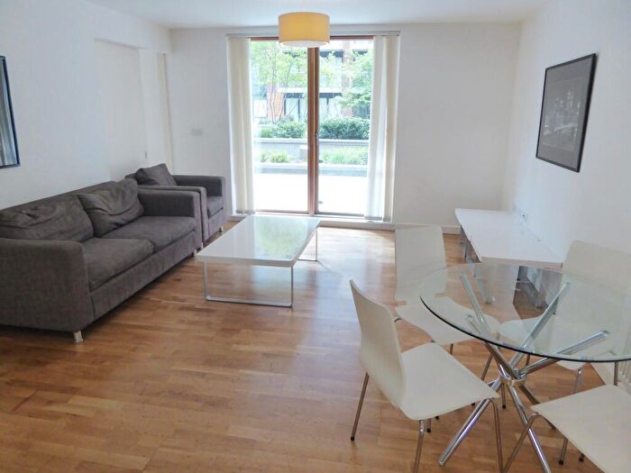 2 Bedroom Apartment To Rent In Hayward, Chatham Place, Reading, RG1
