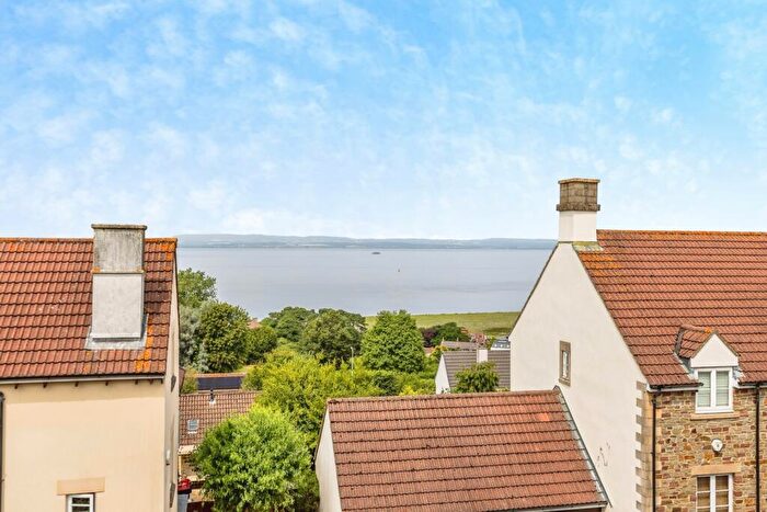 2 Bedroom Flat For Sale In Kilkenny Place, Bristol, Avon, BS20