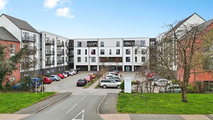 1 Bedroom Apartment For Sale In Queensway, Leamington Spa, CV31