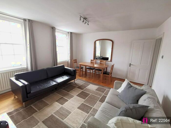 3 Bedroom Apartment To Rent In Noel Road, London, N1