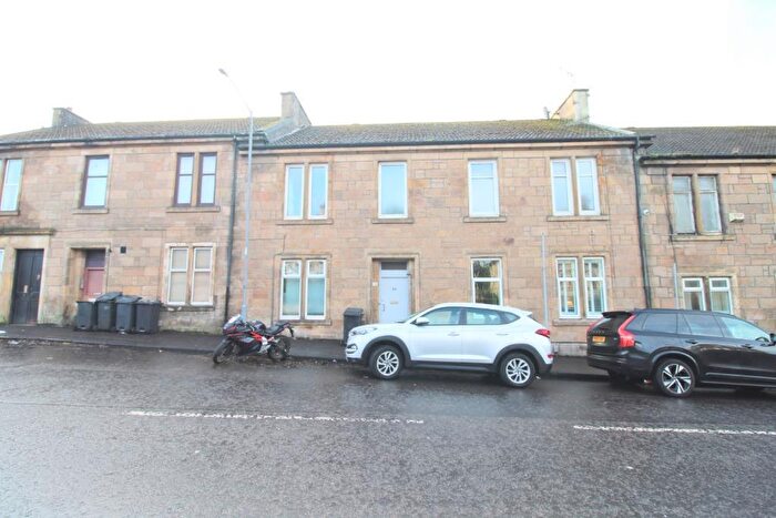 1 Bedroom Flat To Rent In Carlibar Road, Barrhead, G78