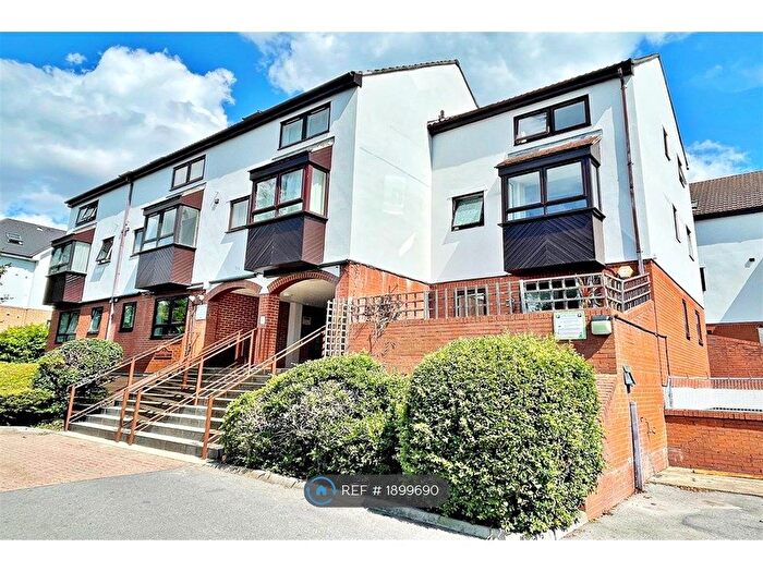 1 Bedroom Flat To Rent In Hamilton Court, Bournemouth, BH8