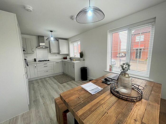 3 Bedroom Detached House To Rent In Tayberry Way, Whittlesey, Peterborough, PE7