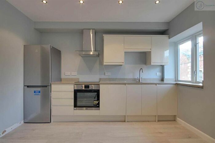 1 Bedroom Flat To Rent In Beech House, LS6