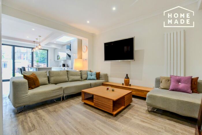 5 Bedroom Terraced House To Rent In Western Road, Merton, SW19