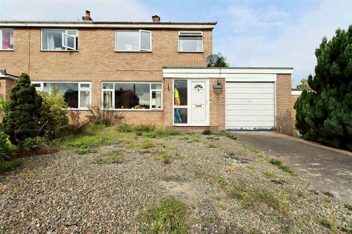 3 Bedroom Semi-Detached House To Rent In Meadowbrook, Bayston Hill, Shrewsbury, SY3
