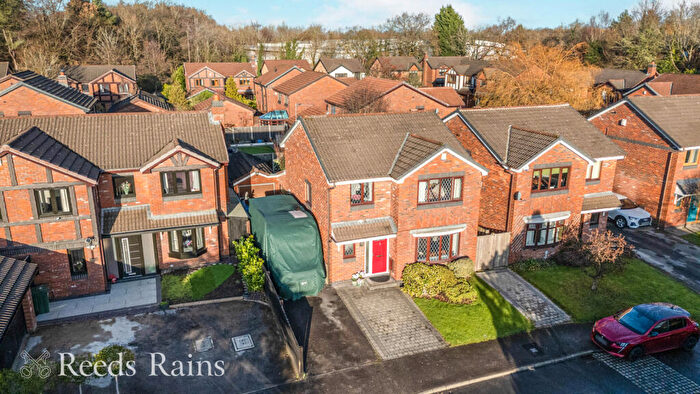 4 Bedroom Detached House For Sale In Cam Wood Fold, Clayton-le-Woods, Chorley, Lancashire, PR6