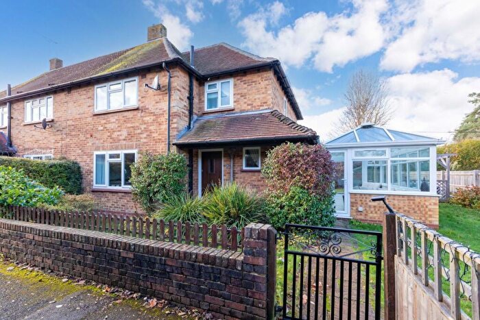 3 Bedroom End Of Terrace House For Sale In Kennel Close, Ascot, SL5
