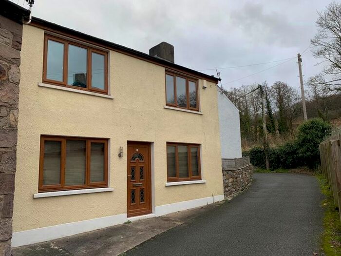 3 Bedroom Terraced House For Sale In School Lane, Gilwern, Abergavenny NP7