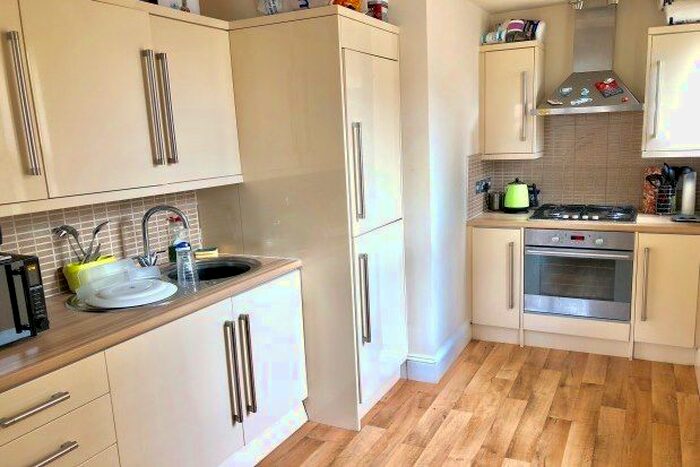 1 Bedroom Flat To Rent In Wilderness Road, Plymouth, PL3