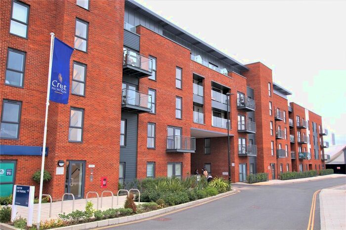 1 Bedroom Flat To Rent In John Thornycroft Road, Southampton, Hampshire, SO19