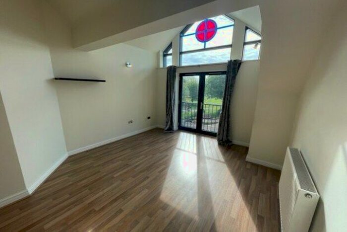 2 Bedroom Flat To Rent In Lincoln Road North Hykeham, Lincoln, LN6