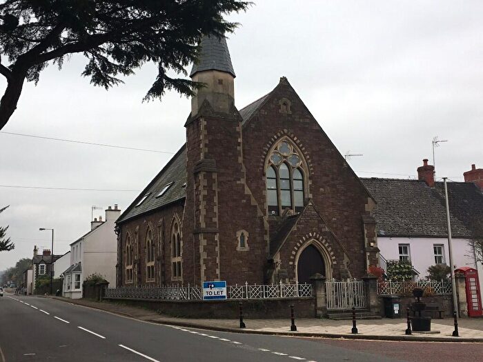 3 Bedroom Flat For Sale In Twyn Square, Usk, Monmouthshire, NP15