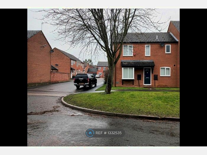 3 Bedroom Semi-Detached House To Rent In Broadway Avenue, Giffard Park, Milton Keynes, MK14