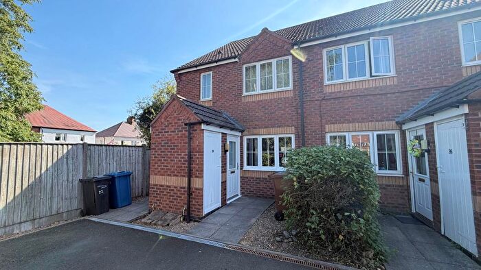 1 Bedroom Maisonette To Rent In Heathcote Drive, Mile Oak, Tamworth, Staffordshire, B78