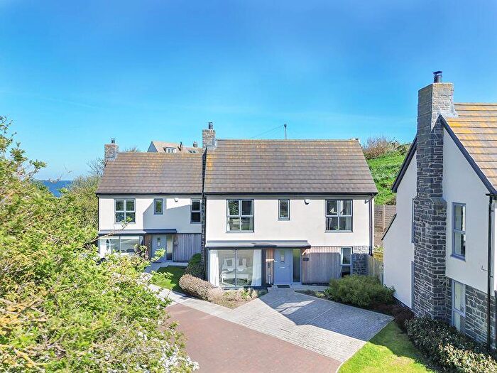 4 Bedroom Detached House For Sale In Whinstone House, Parkburn Court, Craster, Alnwick, Northumberland, NE66