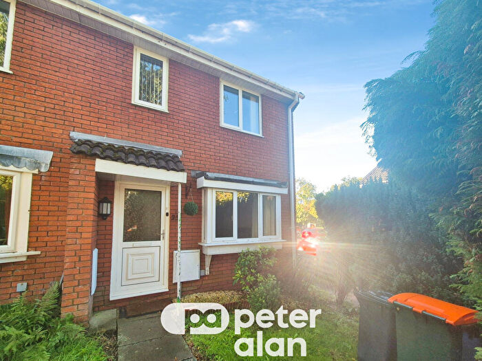 3 Bedroom End Of Terrace House To Rent In Cwm-Dylan Close, NP10