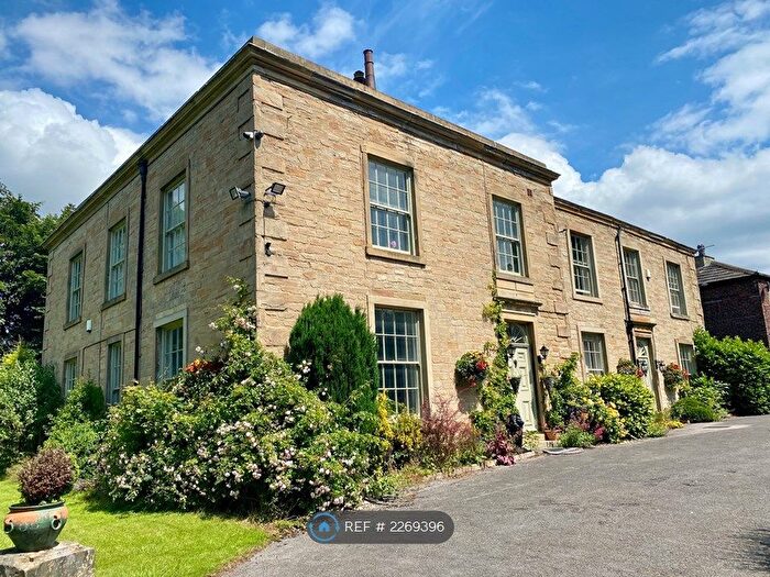 3 Bedroom Detached House To Rent In Hill Top House, Gomersal, BD19